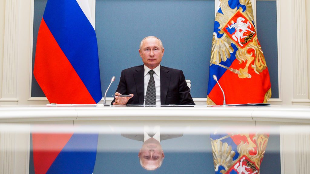 FT 21.06.10 ViewsOfPutin feature 1 scaled