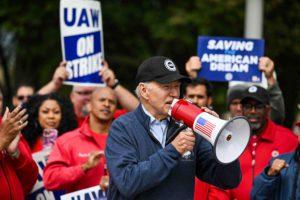 230926 joe biden uaw strike jm 1337 9922cd